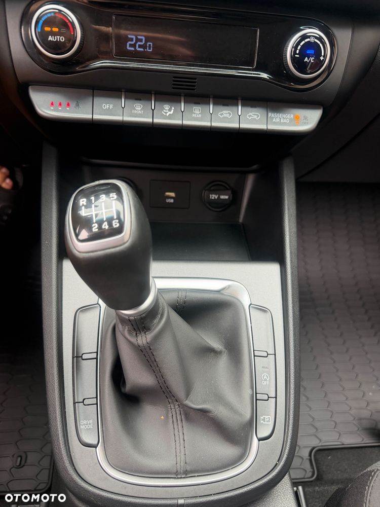Hyundai Kona 1.6 CRDi 48V-Hybrid Trend - 34