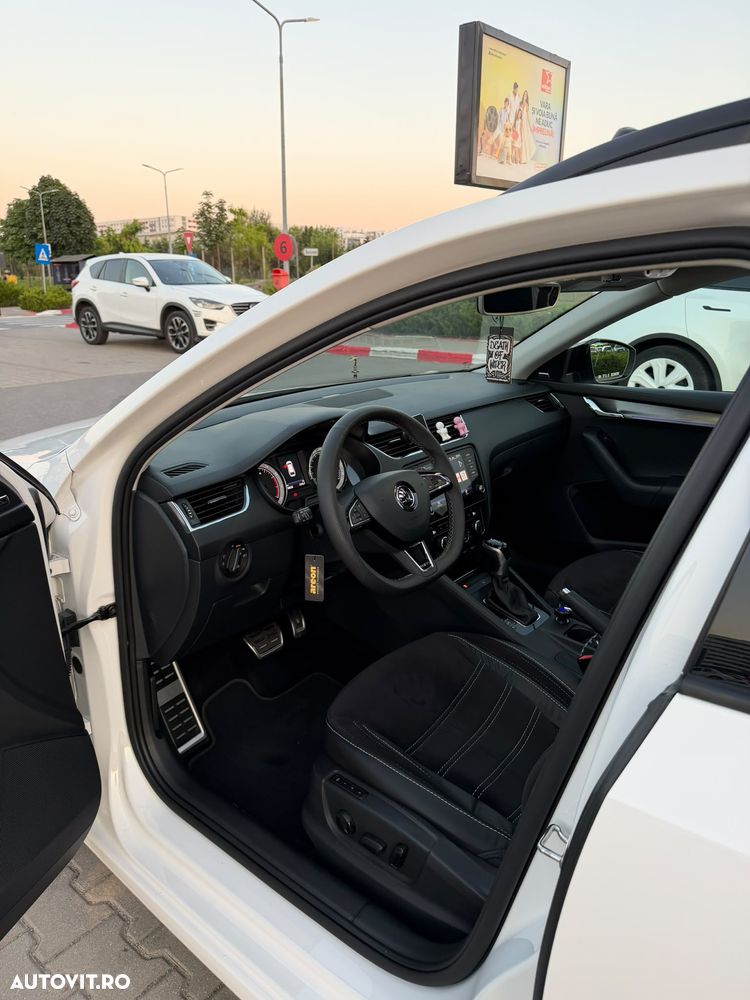Skoda Octavia 1.8 TSI DSG Style - 8