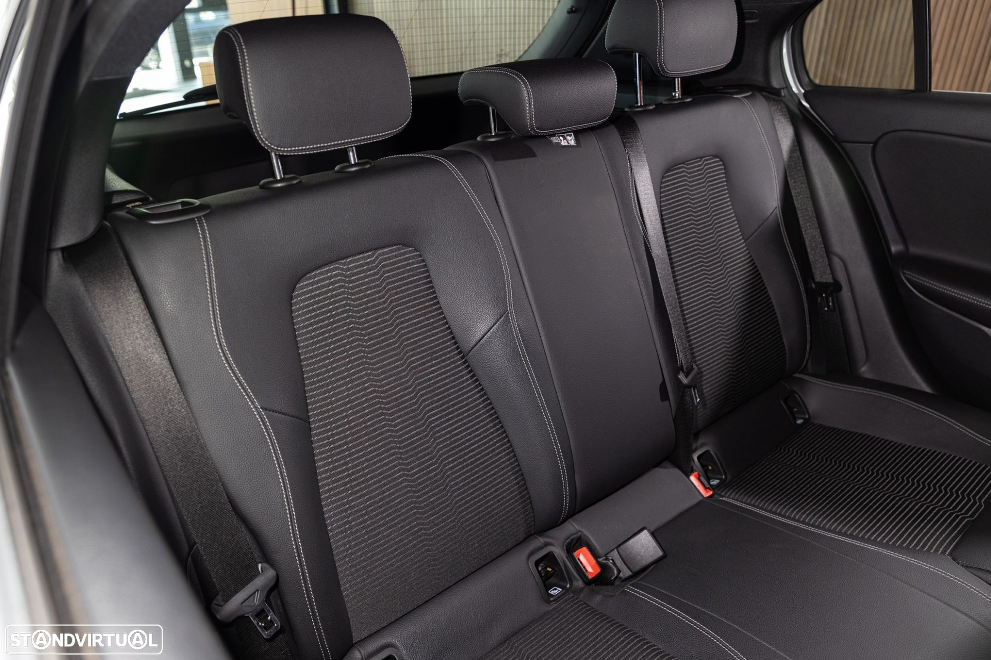 Mercedes-Benz A 180 d Progressive Aut. - 22