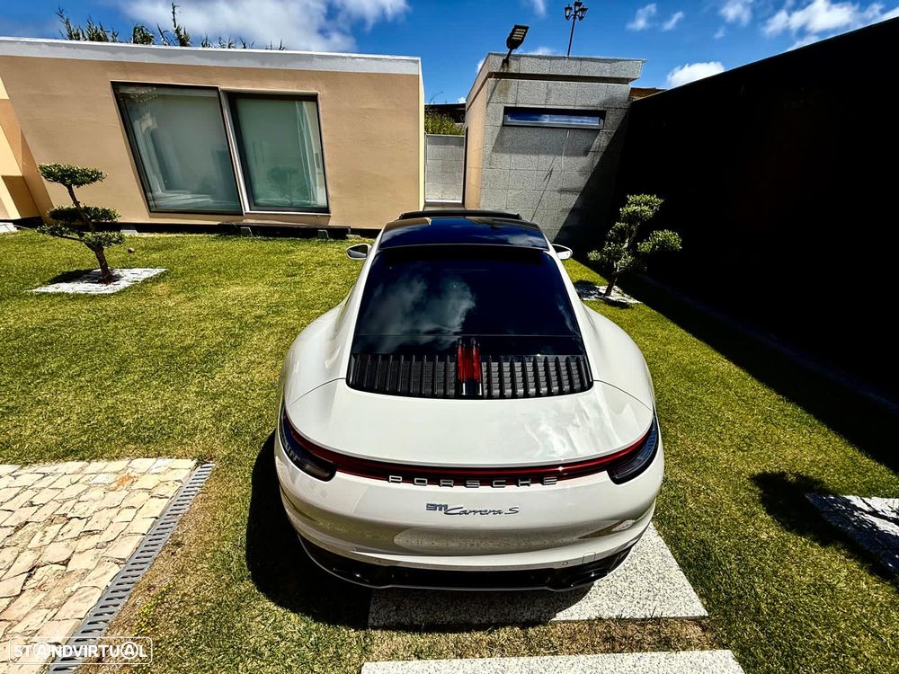 Porsche 911 (992) Carrera S - 5