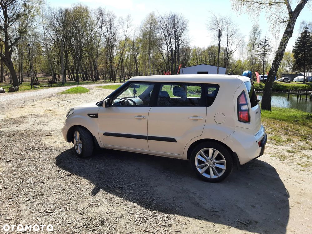 Kia Soul 1.6 CRDI L - 8