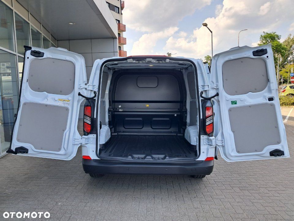 Ford Transit Custom - 8