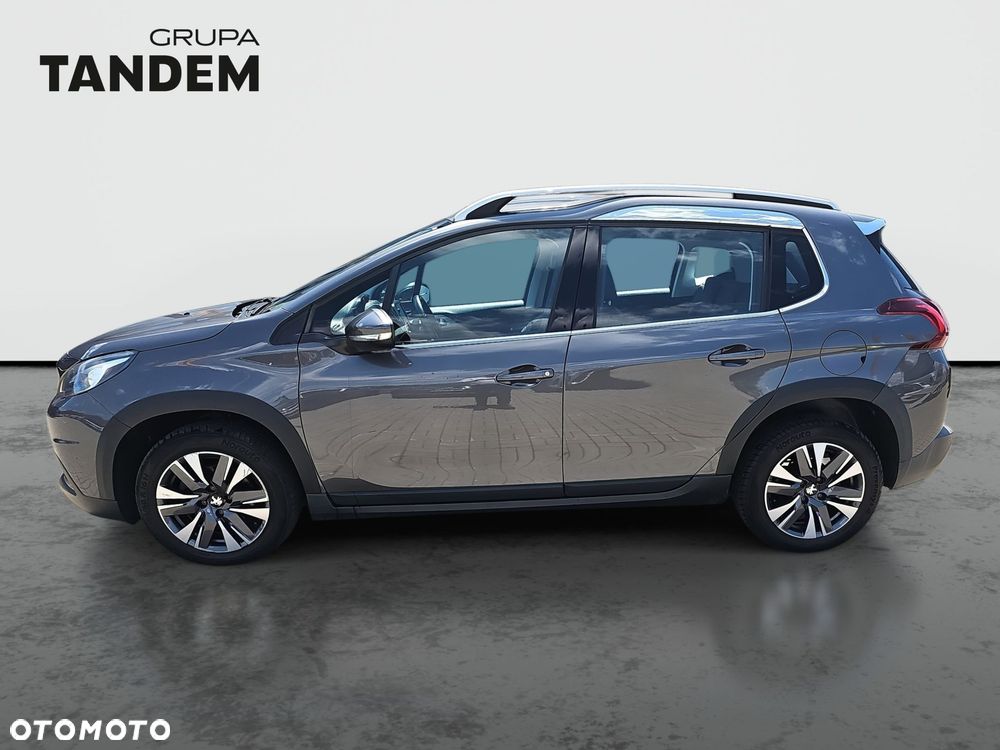 Peugeot 2008 - 8