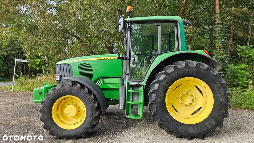 John Deere 6620