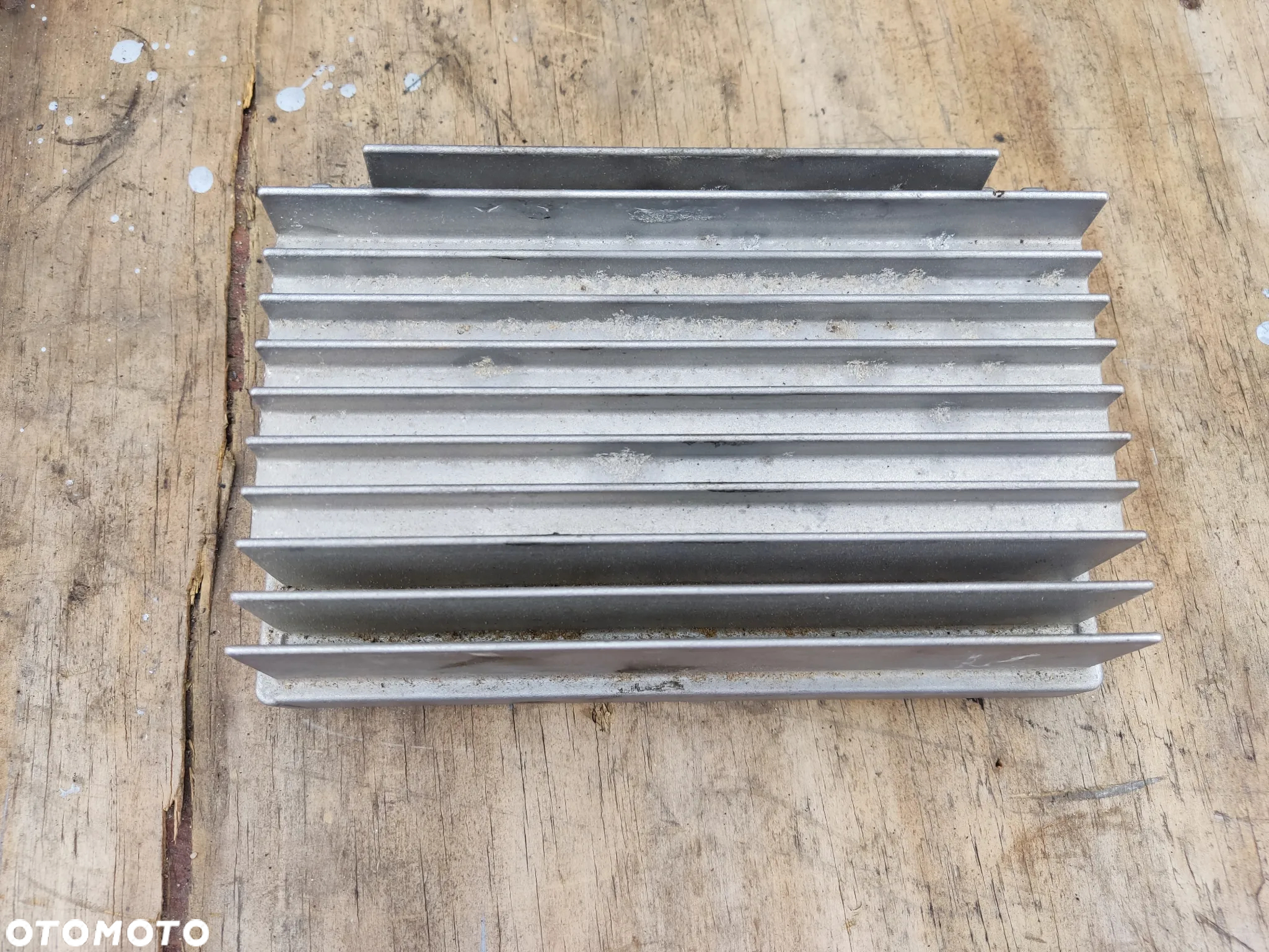 BMW E90 WZMACNIACZ SYSTEMU HI-FI 9233962 - 3