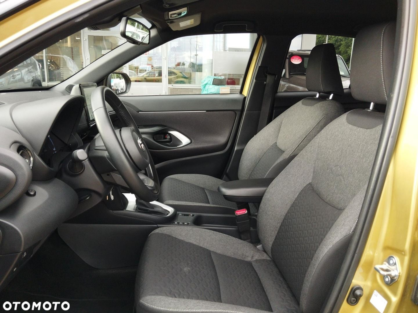 Toyota Yaris Cross Hybrid 1.5 Comfort - 14