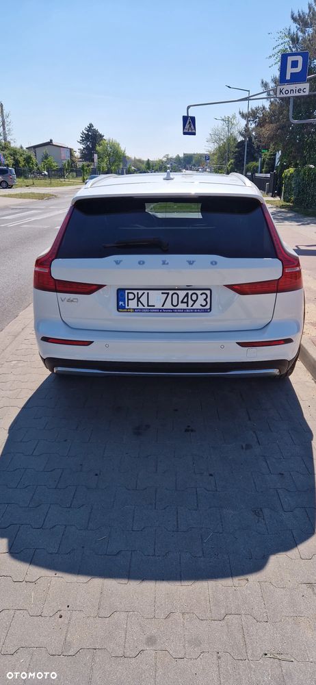 Volvo V60 Cross Country - 35