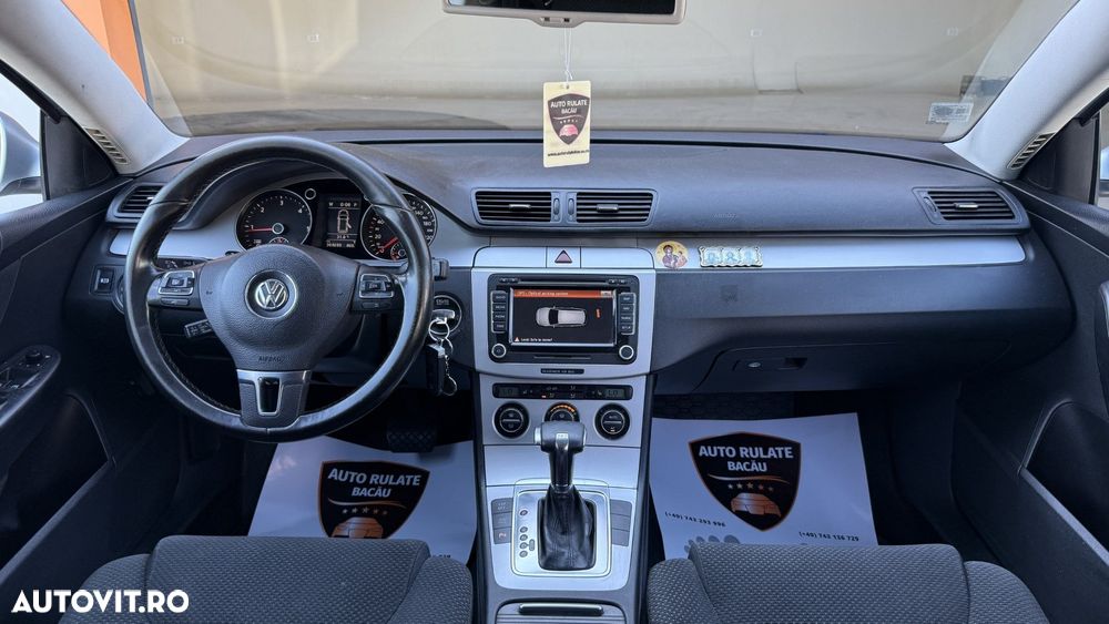 Volkswagen Passat - 8