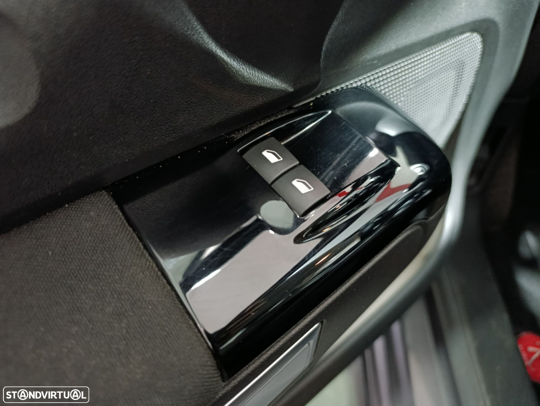 Citroën C3 1.2 PureTech Shine - 13