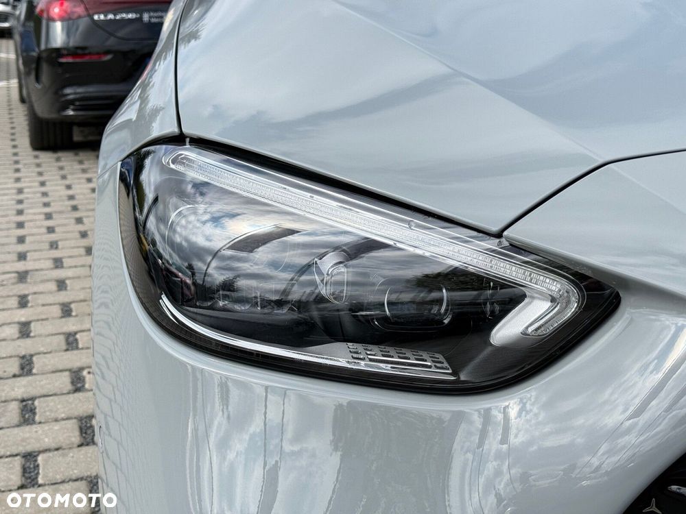 Mercedes-Benz Klasa C 300 mHEV 4-Matic AMG - 12