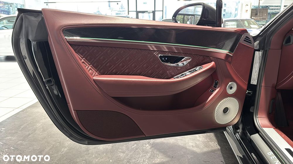 Bentley Continental GT - 10