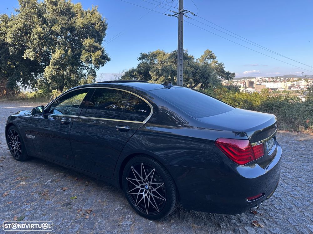 BMW 730 Ld - 14