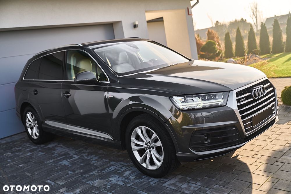 Audi Q7 - 19