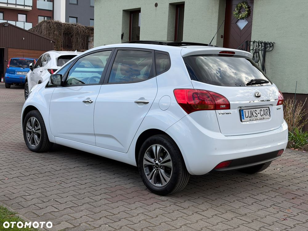 Kia Venga 1.4 CVVT Titanium Collection - 38