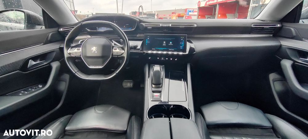 Peugeot 508 PHEV 225ch EAT8 Allure Pack - 8