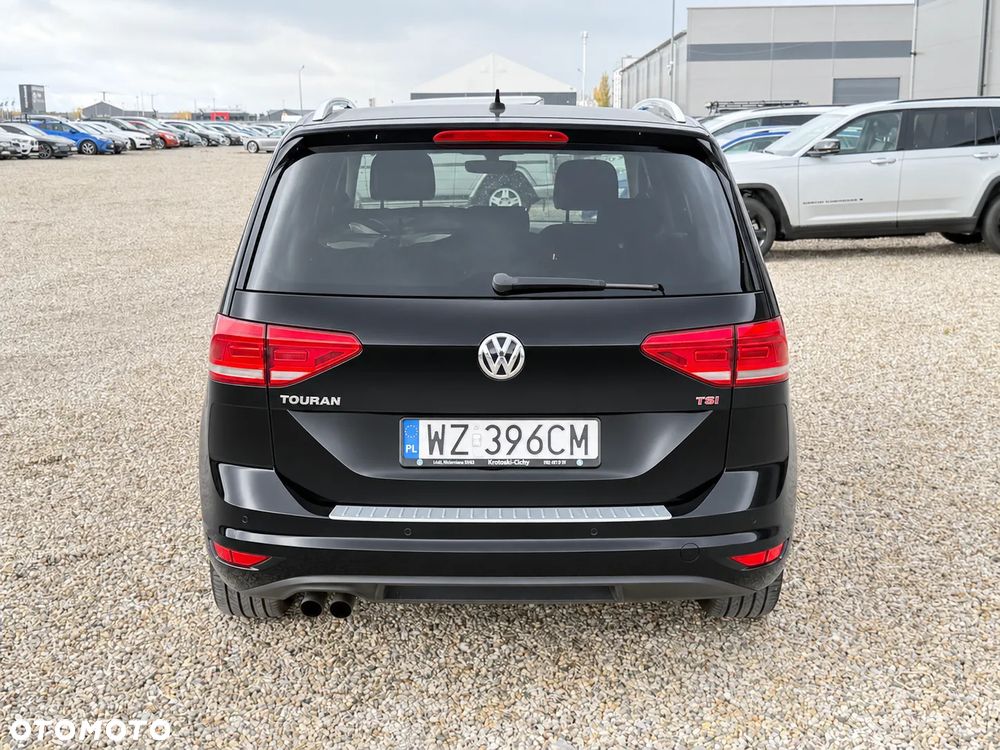 Volkswagen Touran 1.8 TSI BMT Highline DSG - 4