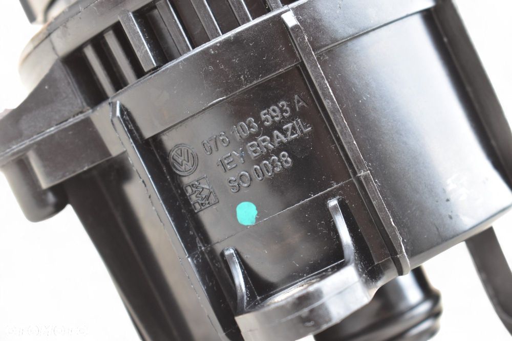 Separator Odma Oleju VOLKSWAGEN CRAFTER 2.5 TDI 06-13R 076103593A - 3