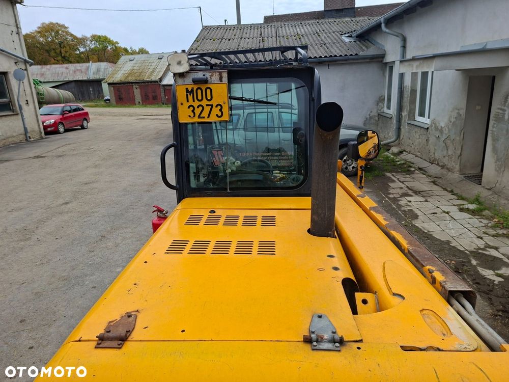 JCB 525-50 4X4 - 37