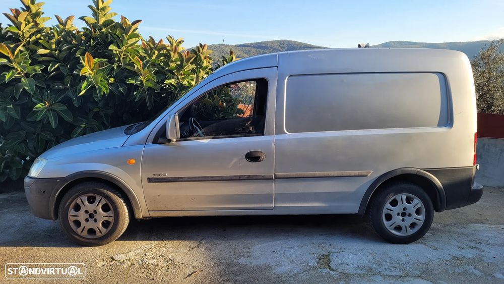 Opel Combo Tour 1.7 DTi - 2