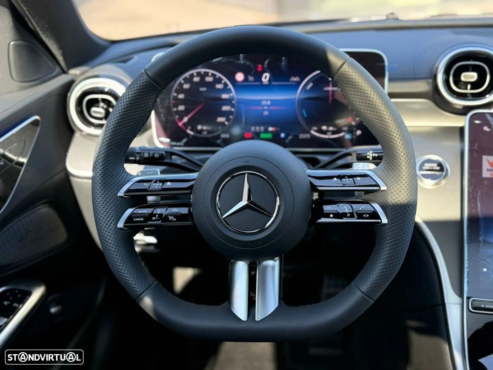 Mercedes-Benz C 300 de AMG Line - 16