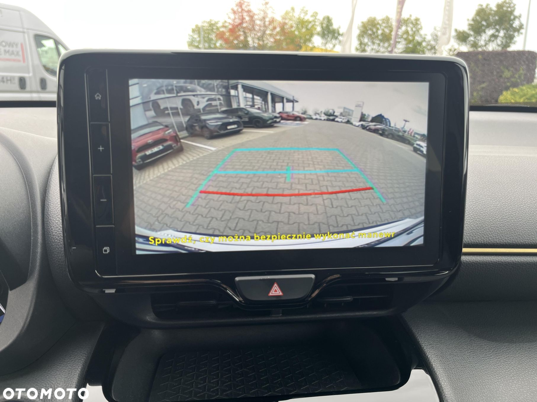Toyota Yaris Cross - 18