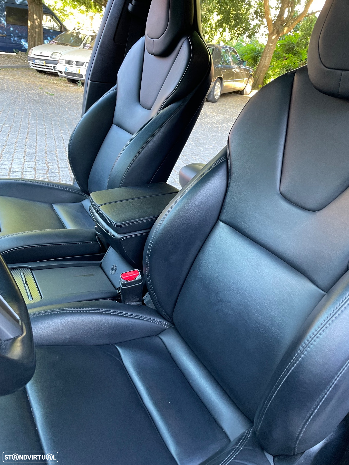 Tesla Model X 100D - 30