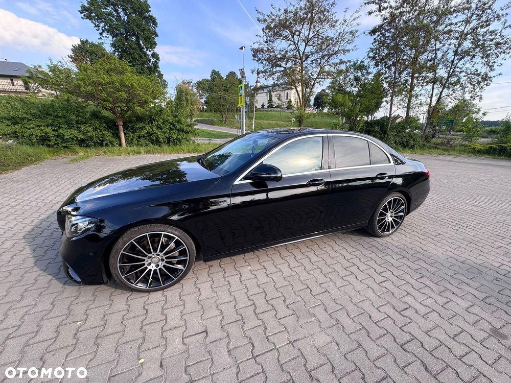 Mercedes-Benz Klasa E 200 d 9G-TRONIC - 4