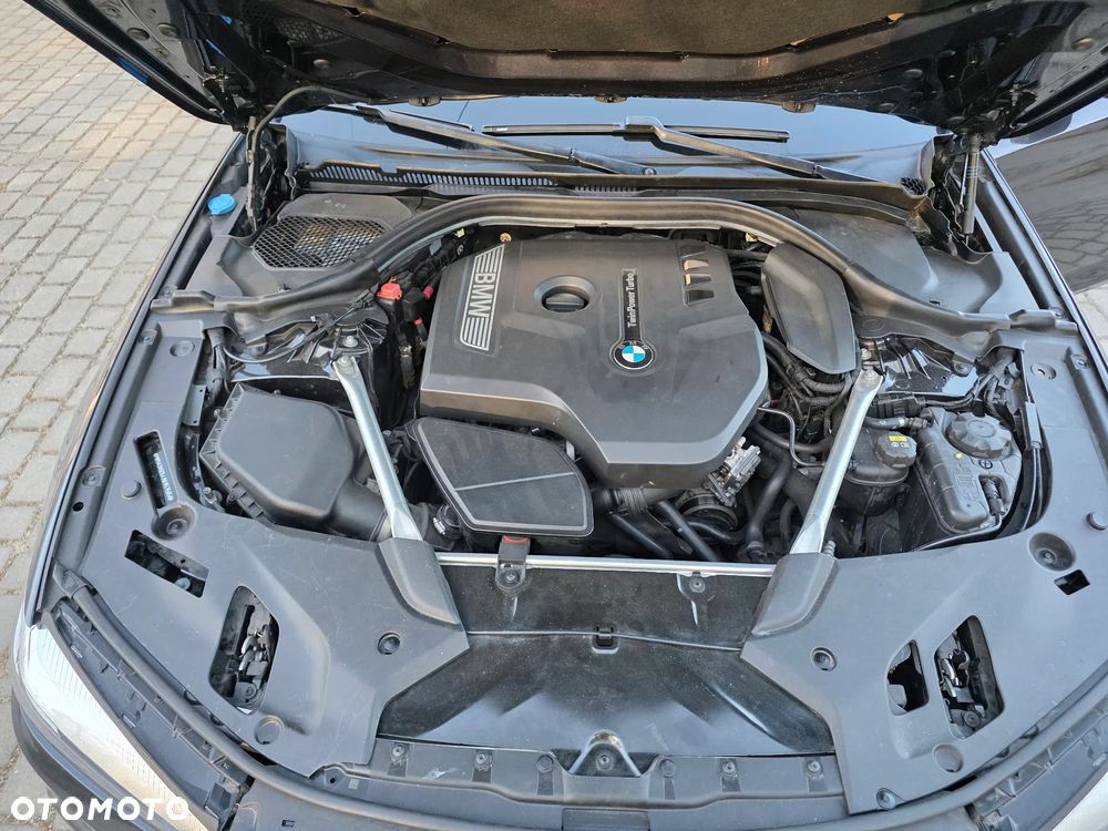 BMW Seria 5 530i M Sport Edition - 25