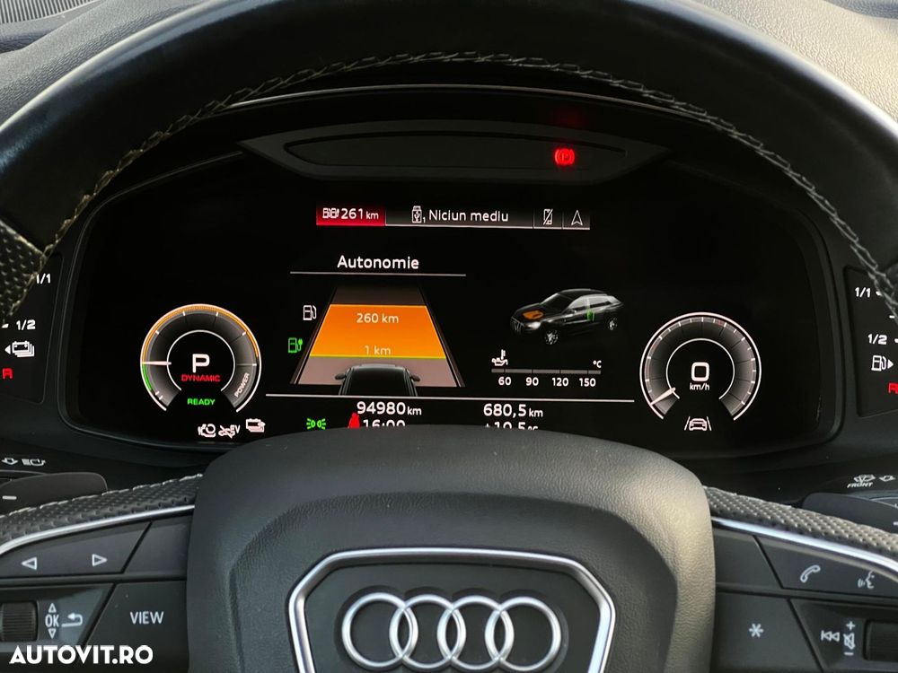 Audi Q8 55 TFSIe quattro tiptronic - 18