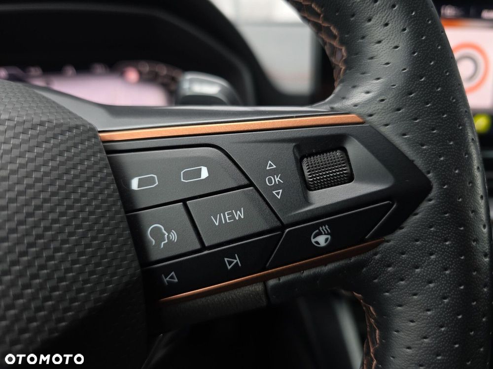 Cupra Formentor 1.4 e-Hybrid DSG - 24