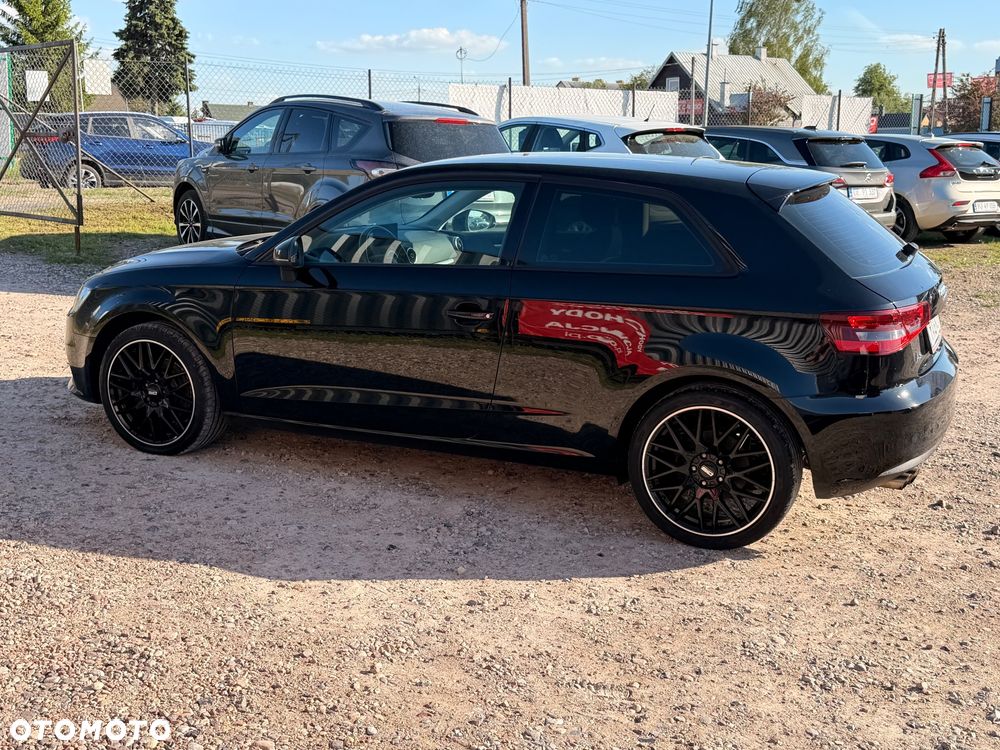 Audi A3 Sportback - 33
