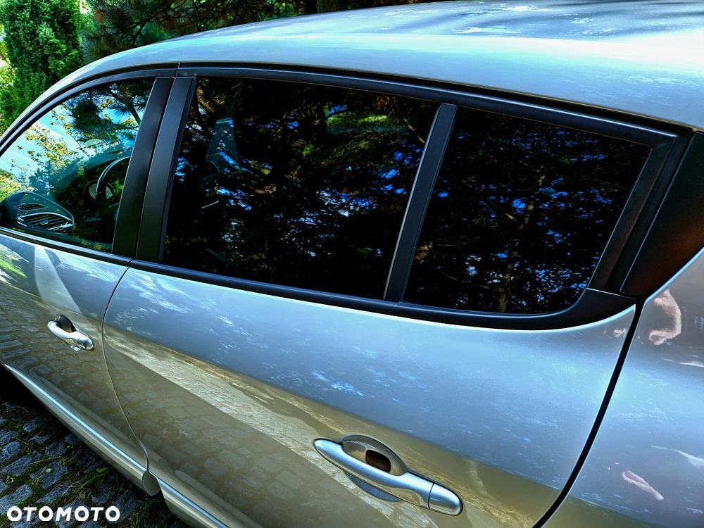 Renault Megane 1.6 16V Zen - 22