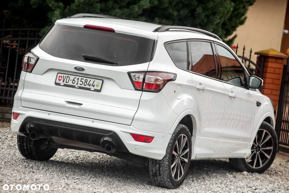 Ford Kuga 2.0 TDCi 4x4 ST-Line - 5