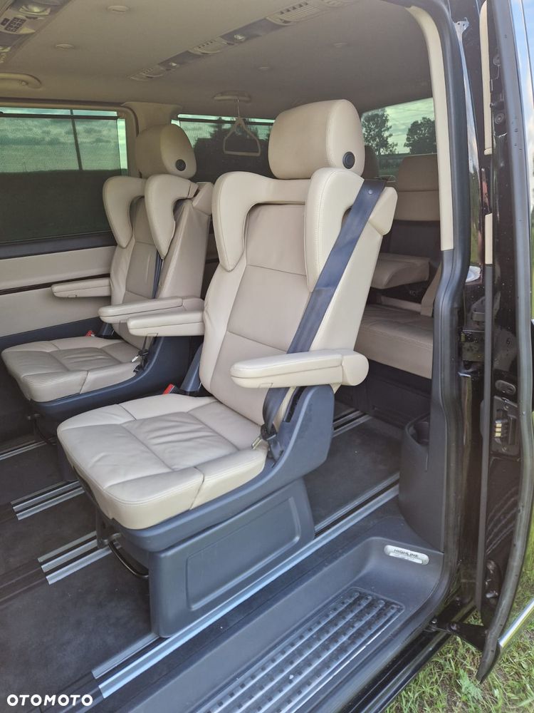 Volkswagen Multivan - 8
