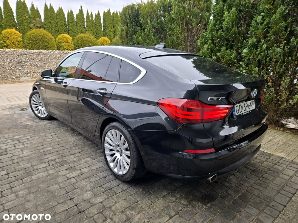 BMW 5GT 535d xDrive Tursimo Modern Line - 3
