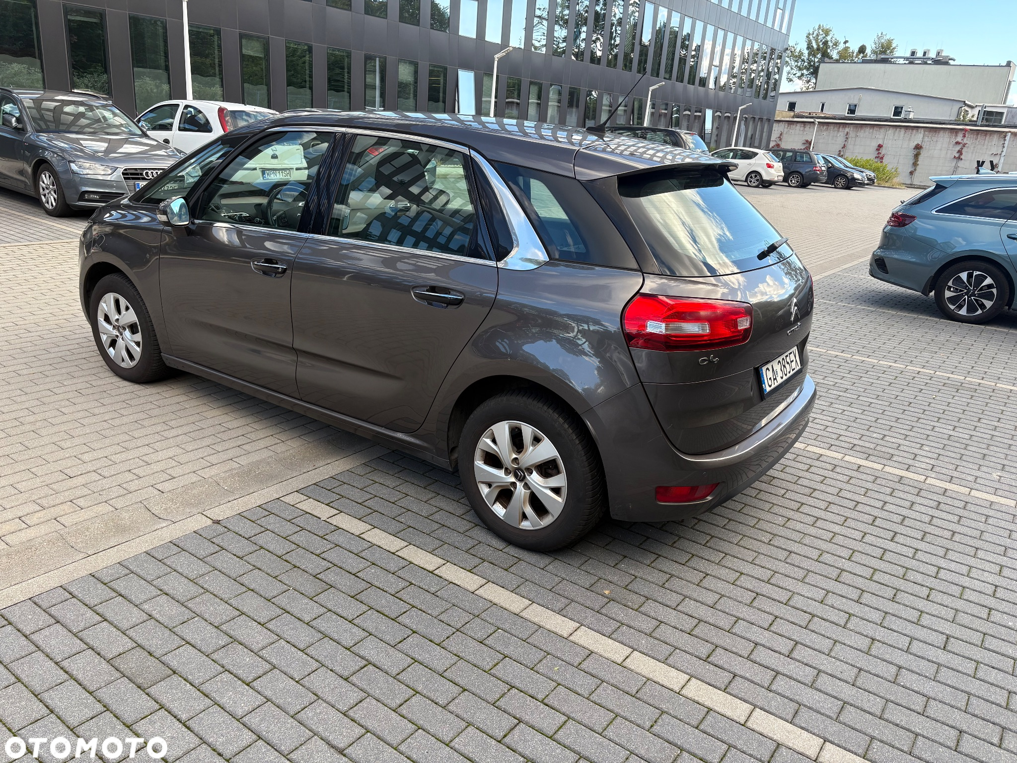 Citroën C4 Picasso 1.2 PureTech MoreLife S&S - 9