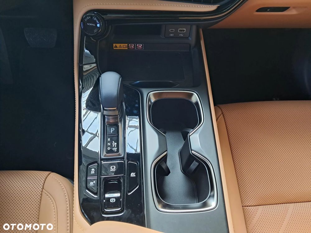 Lexus NX 350h Prestige AWD - 12