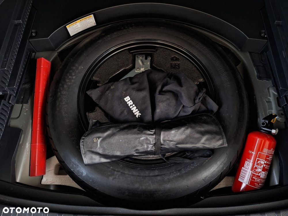 Toyota RAV4 2.5 Hybrid Executive 4x4 - 41