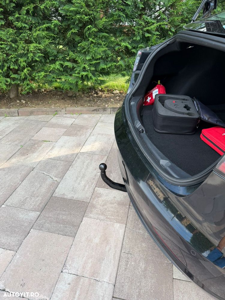 Tesla Model 3 AWD Dual Motor - 23