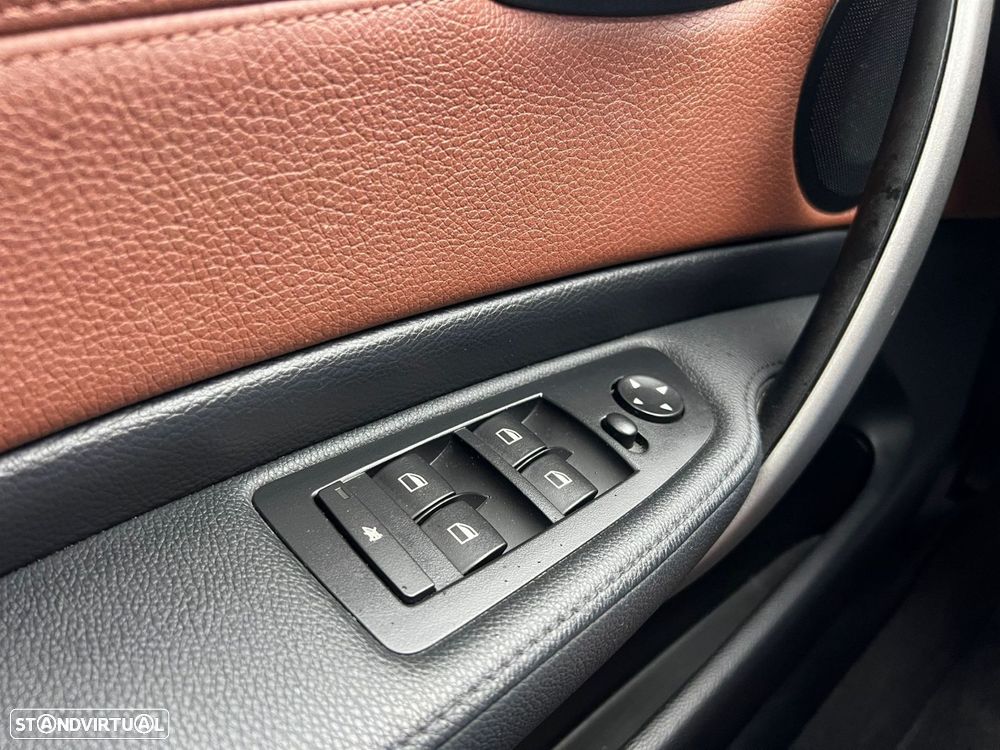 BMW 118 d Line Sport - 26