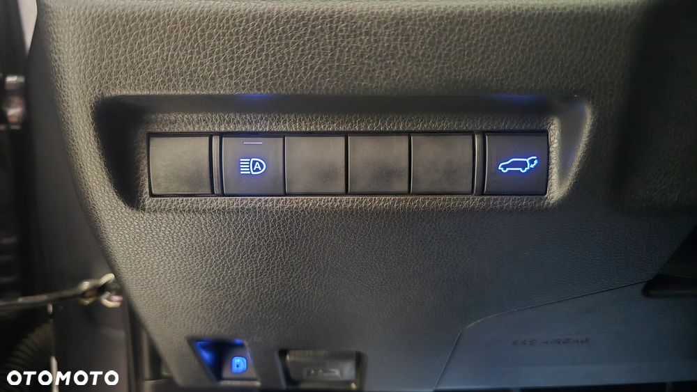 Toyota RAV4 - 12
