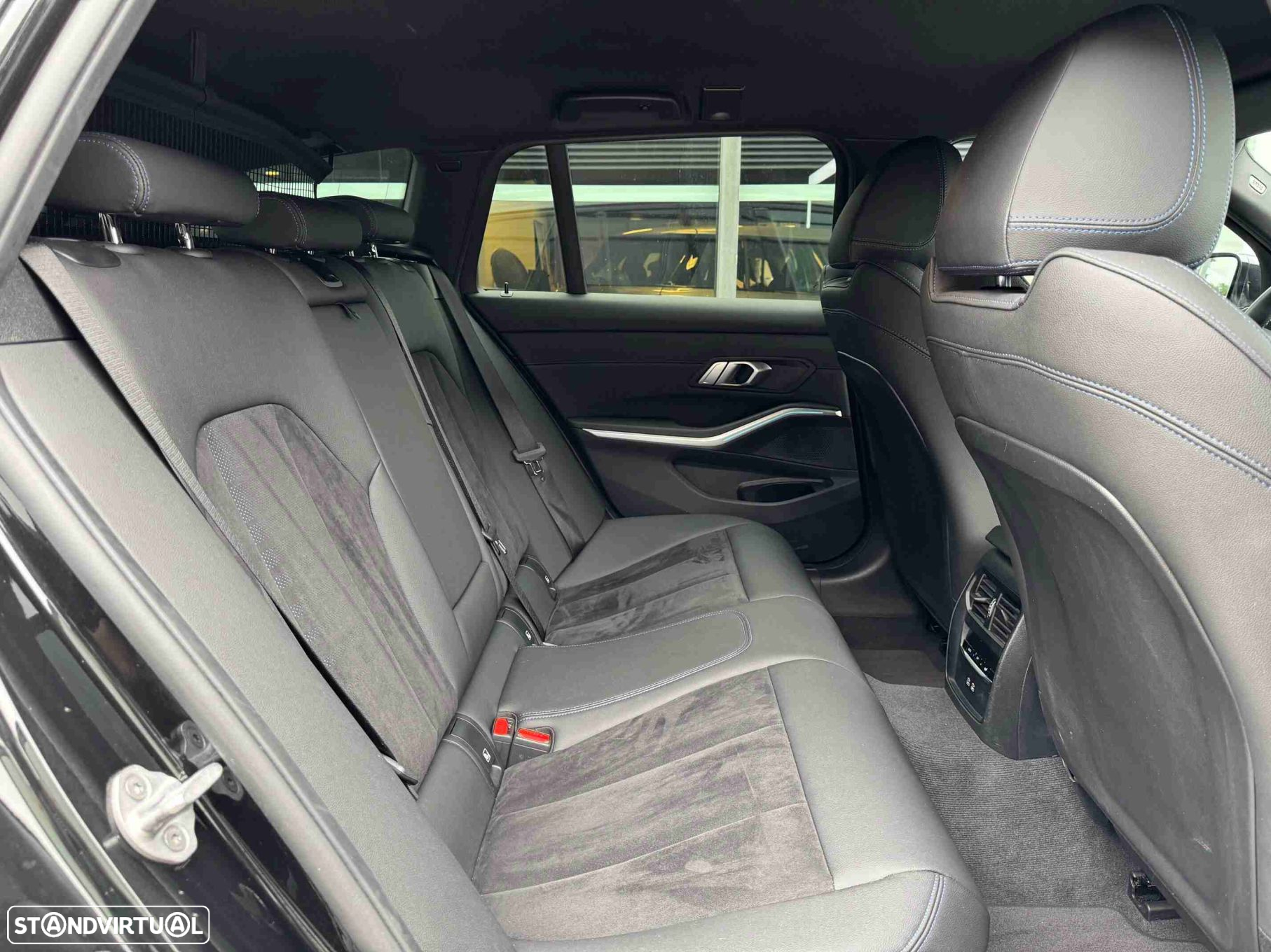 BMW 320 e Touring Pack Desportivo M Auto - 20