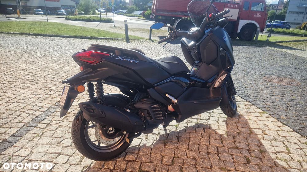 Yamaha X-max - 19