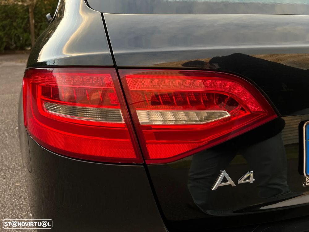 Audi A4 Avant 2.0 TDI S-line - 24