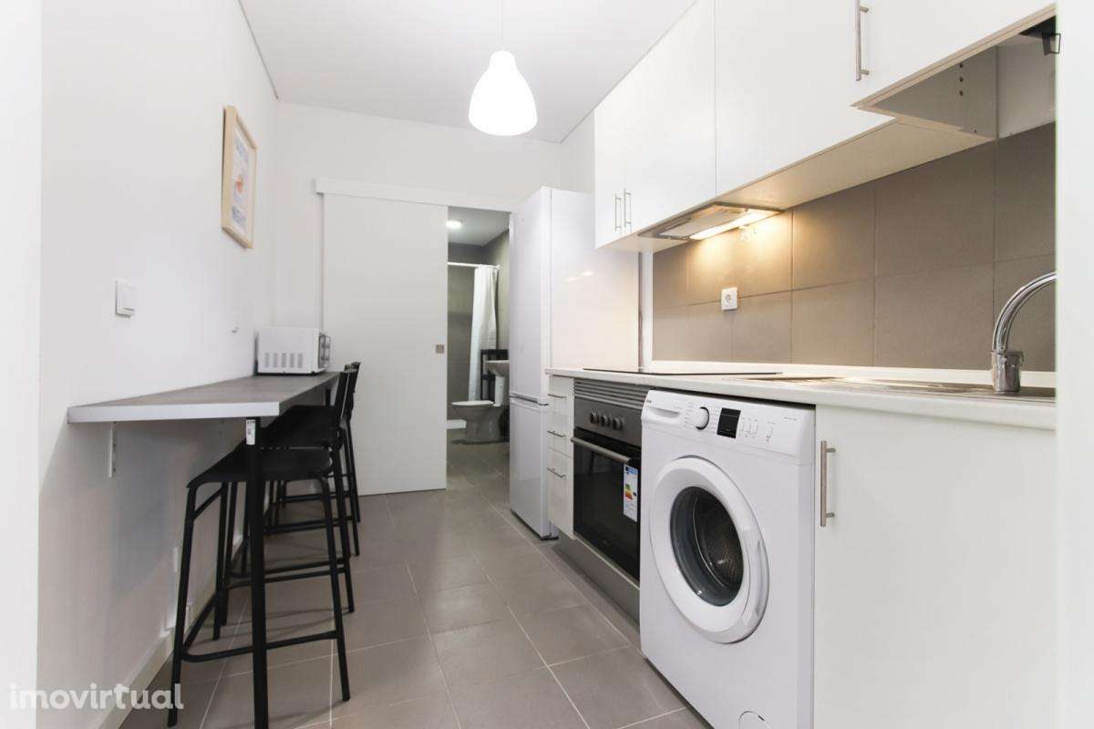 Quarto - localizado em Alameda Lisbon - Grande imagem: 3/12