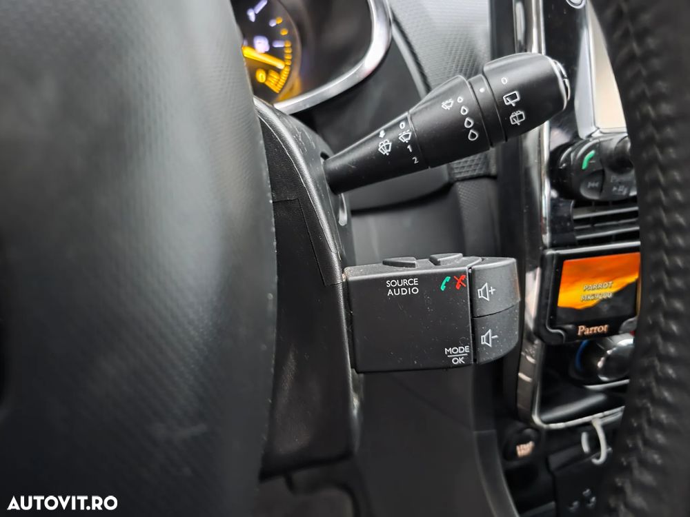 Renault Clio dCi 90 Dynamique - 12