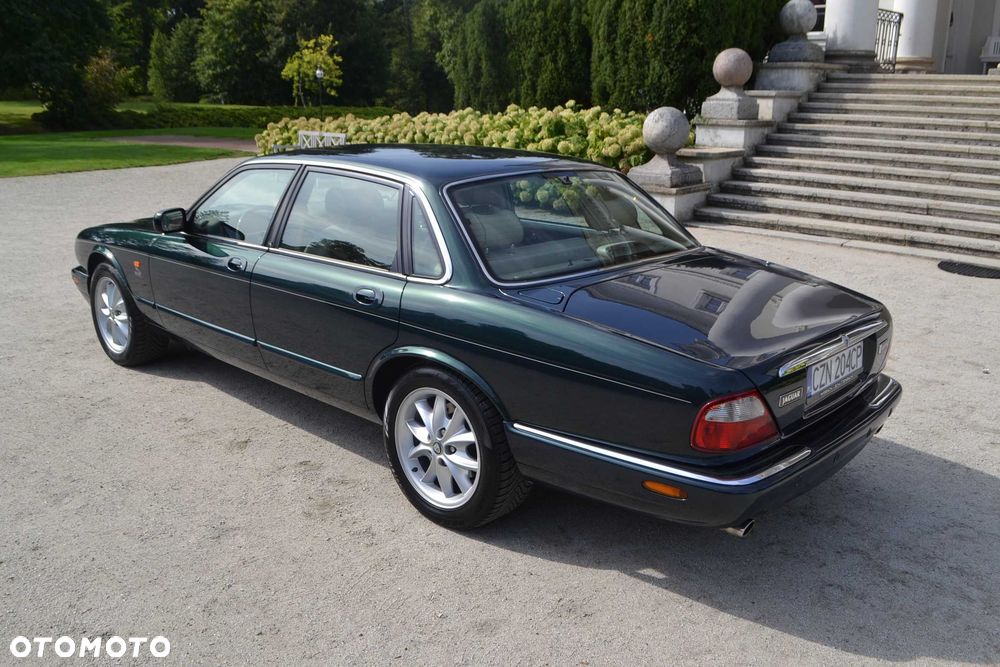 Jaguar XJ - 2