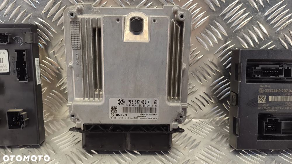 VW TOUAREG 7P 10-18R ZESTAW STARTOWY 3.0 TDI CNR ROZRUCHOWY 7P0907401K 4H0907063CD 4H0907064EK 4H0905852B 2 KLUCZYKI - 3