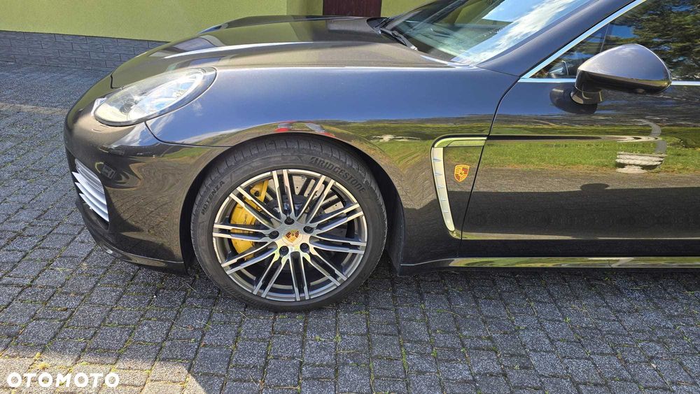 Porsche Panamera - 6