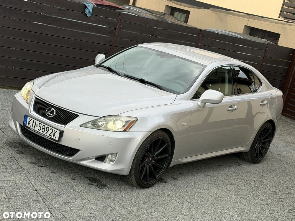Lexus IS 250 Prestige - 27